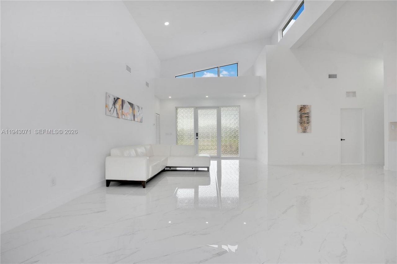 4009 W Jacaranda Pkwy , Cape Coral, FL 33993 Photo