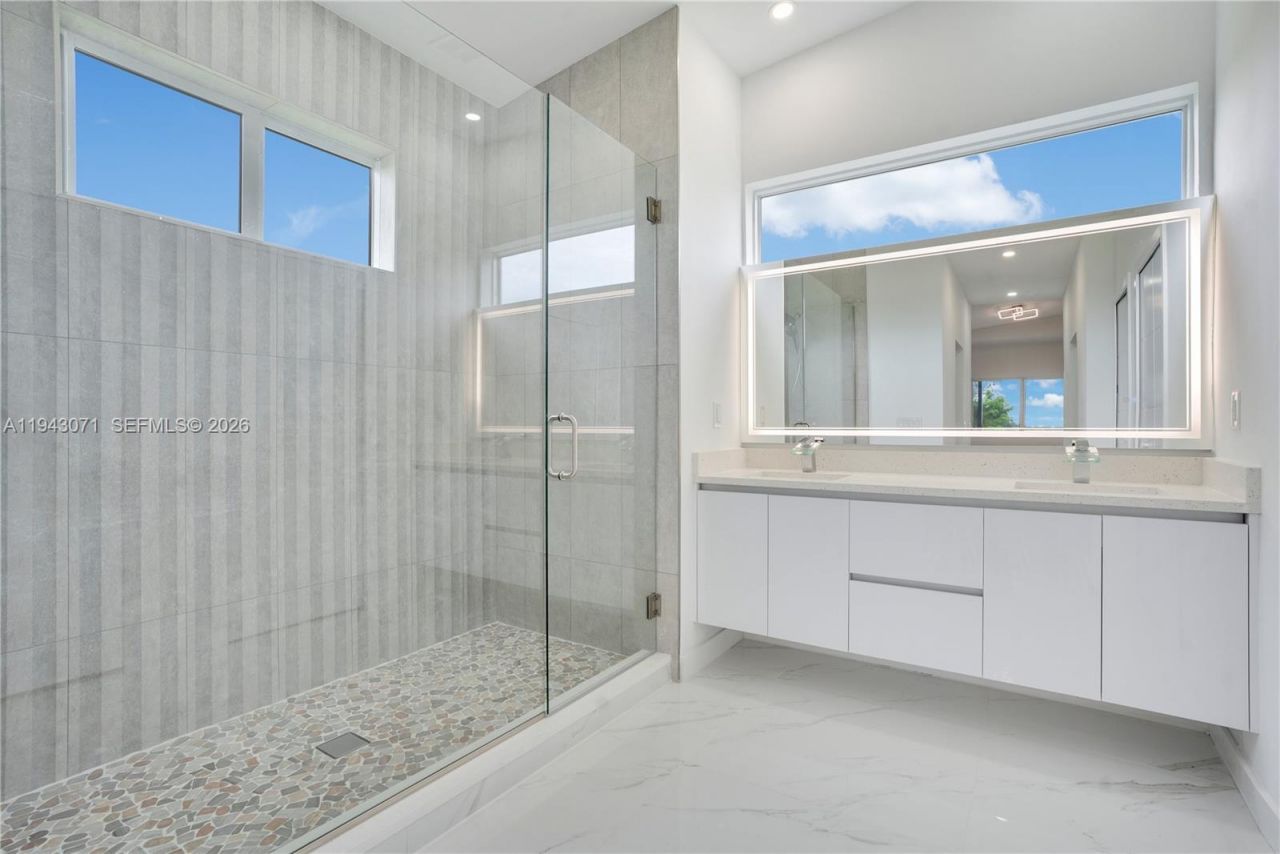 4009 W Jacaranda Pkwy , Cape Coral, FL 33993 Photo