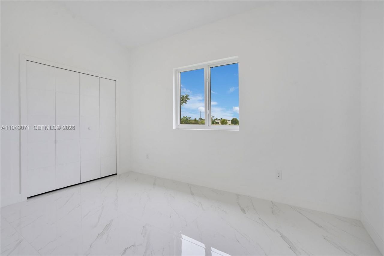 4009 W Jacaranda Pkwy , Cape Coral, FL 33993 Photo