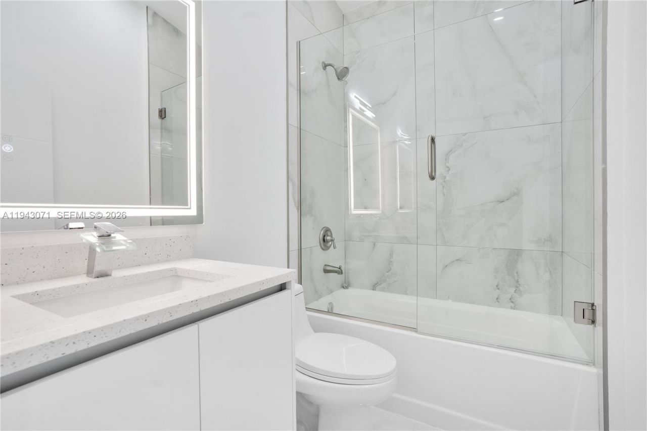 4009 W Jacaranda Pkwy , Cape Coral, FL 33993 Photo