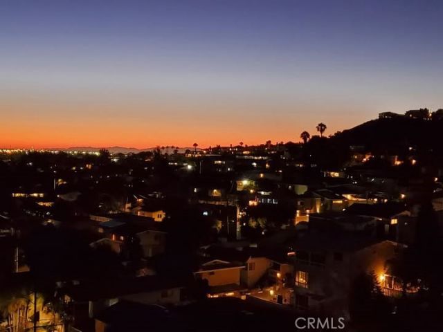 1995 Molino Avenue, Unit 302, Signal Hill, CA 90755 Main Photo