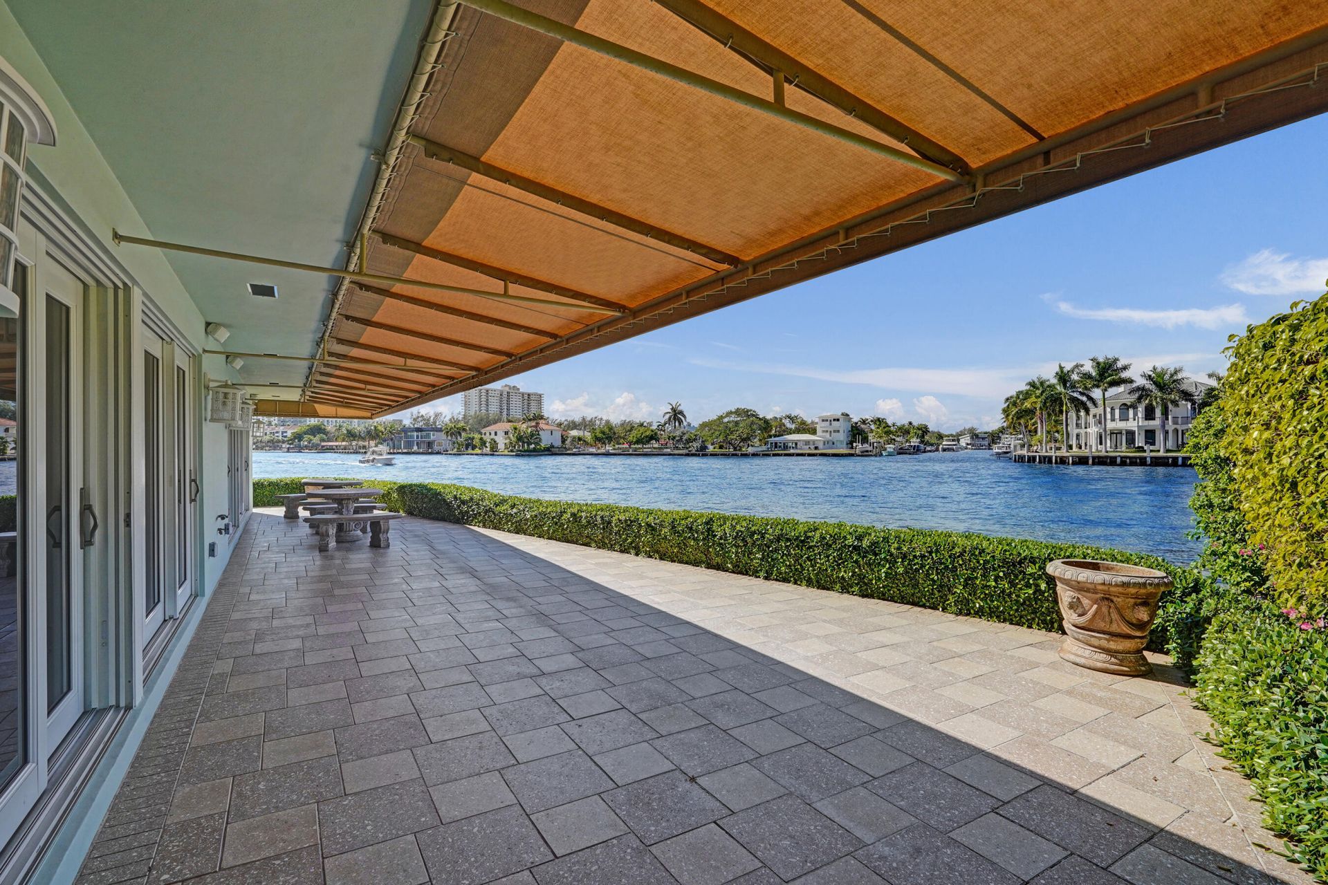 1431 S Ocean Boulevard, Unit 17, Lauderdale by the Sea, FL 33062 Photo