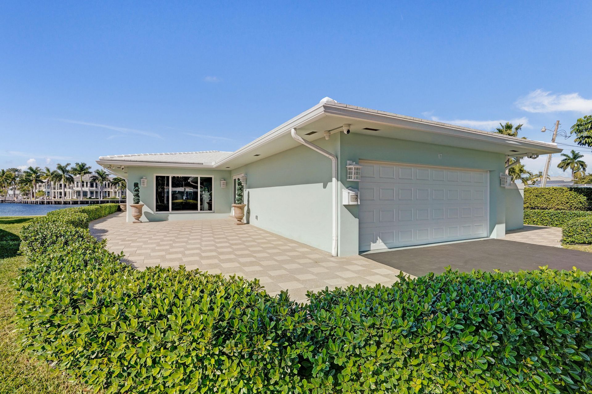 1431 S Ocean Boulevard, Unit 17, Lauderdale by the Sea, FL 33062 Photo