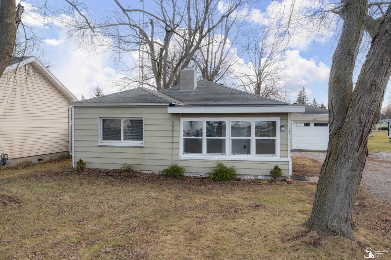 965 Streetman Street, Erie, MI 48133 Main Photo
