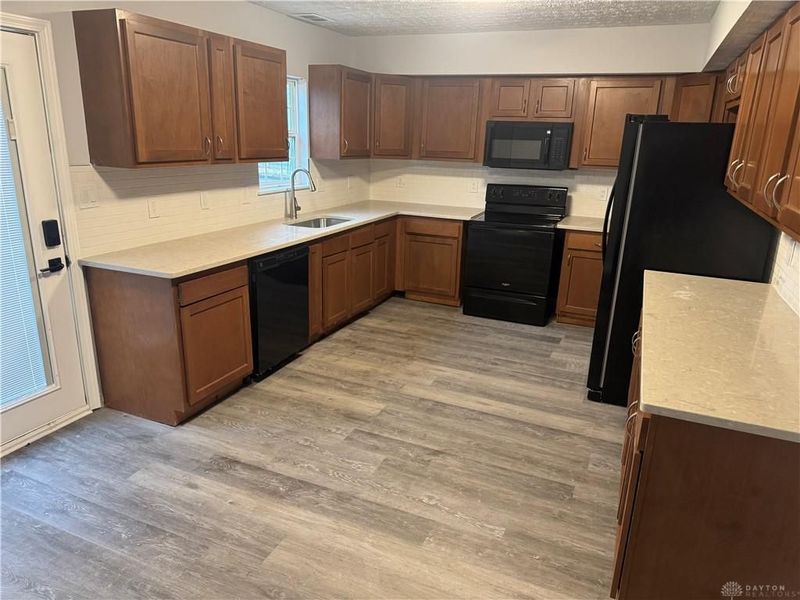 3401 Dryden Road, Moraine, OH 45439 Photo 6