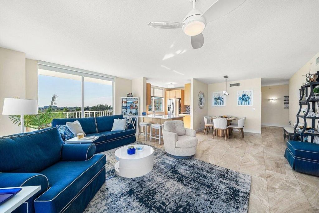 625 Casa Loma Boulevard, Unit 602, Boynton Beach, FL 33435 Photo