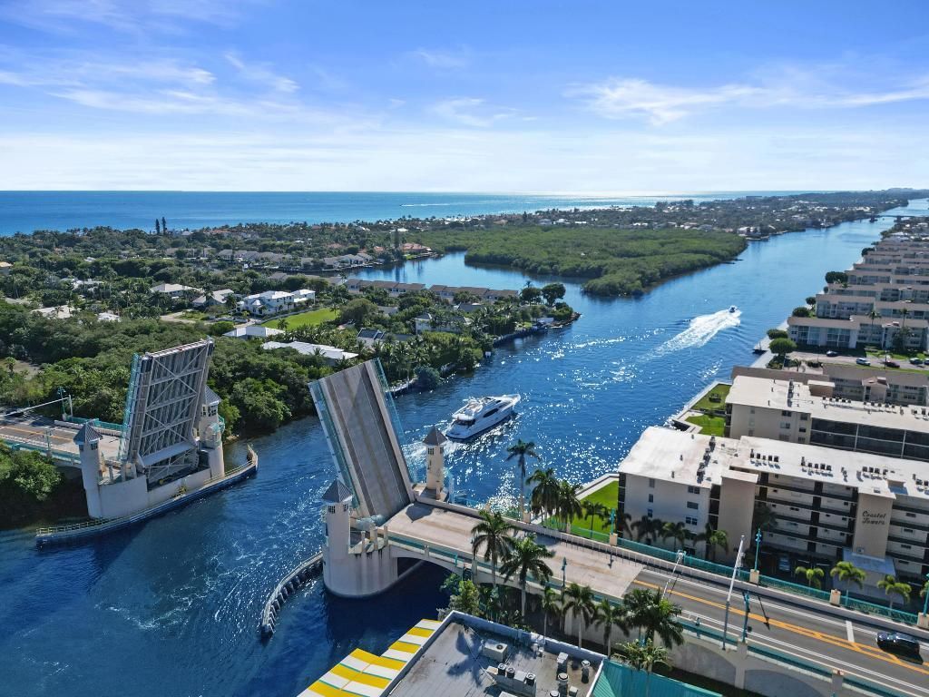 625 Casa Loma Boulevard, Unit 602, Boynton Beach, FL 33435 Photo