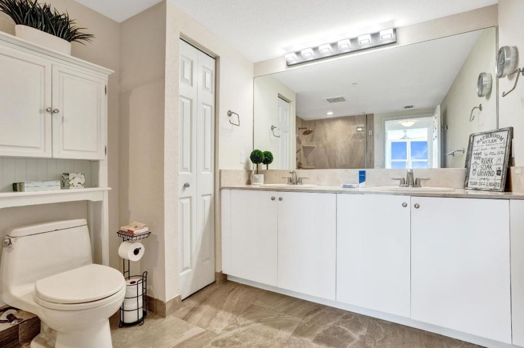 625 Casa Loma Boulevard, Unit 602, Boynton Beach, FL 33435 Photo