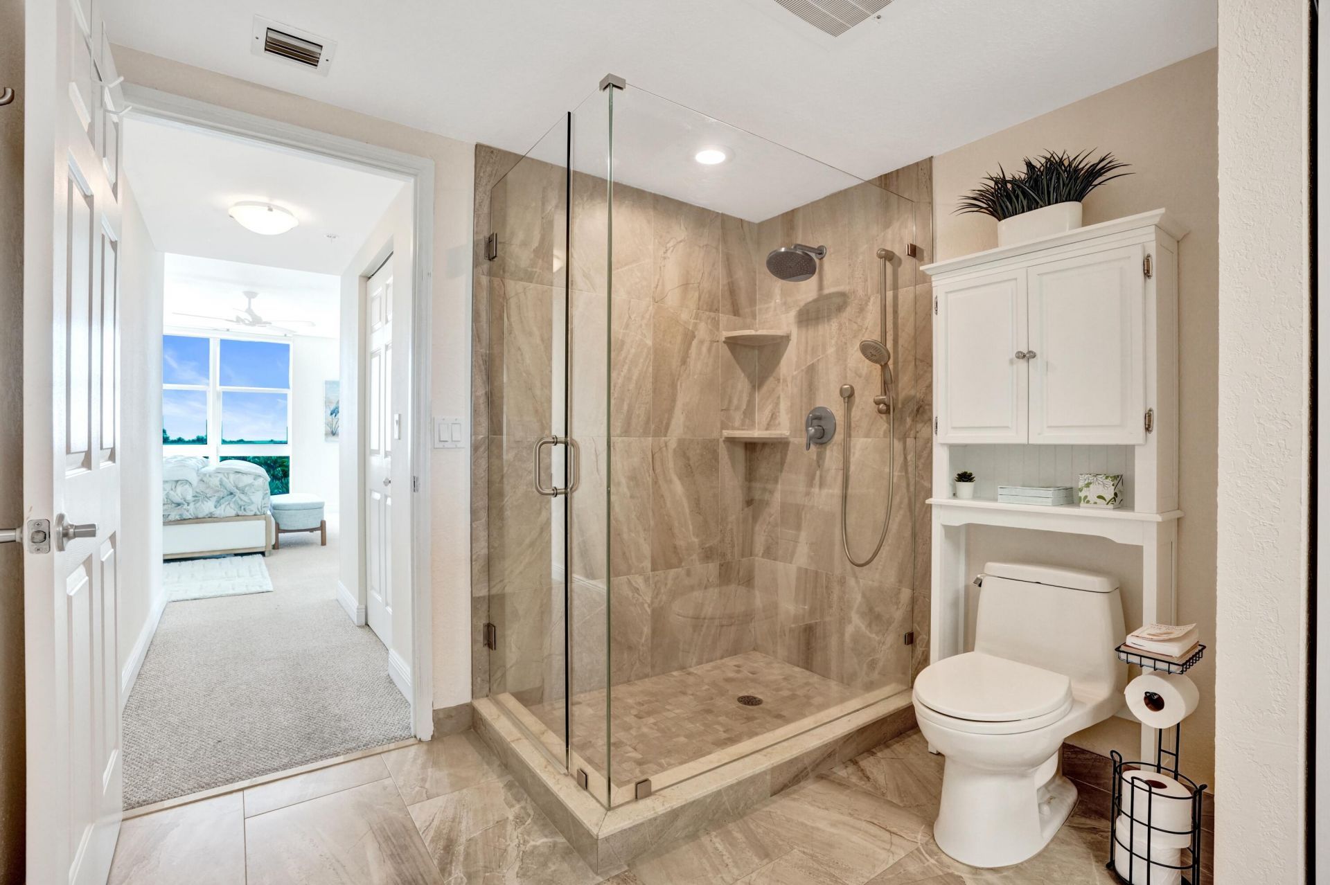 625 Casa Loma Boulevard, Unit 602, Boynton Beach, FL 33435 Photo