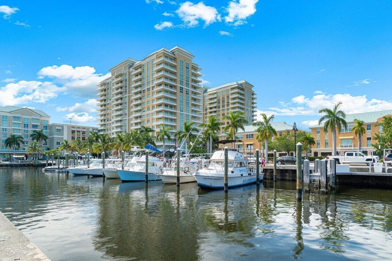625 Casa Loma Boulevard, Unit 602, Boynton Beach, FL 33435 Photo