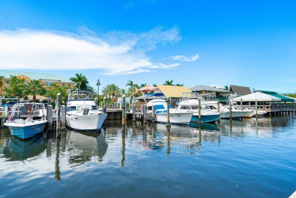 625 Casa Loma Boulevard, Unit 602, Boynton Beach, FL 33435 Photo