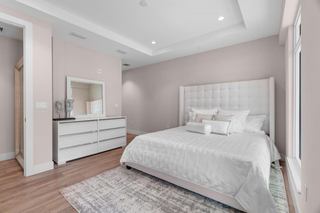 41 SW Seminole Street, Unit 310, Stuart, FL 34994 Photo