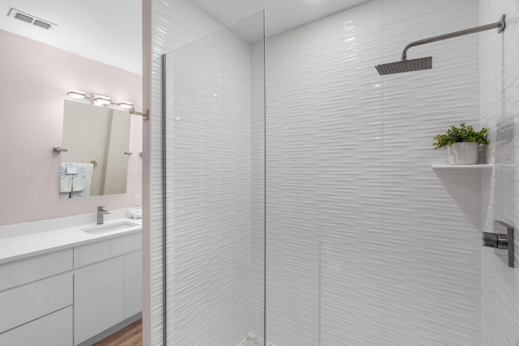 41 SW Seminole Street, Unit 310, Stuart, FL 34994 Photo