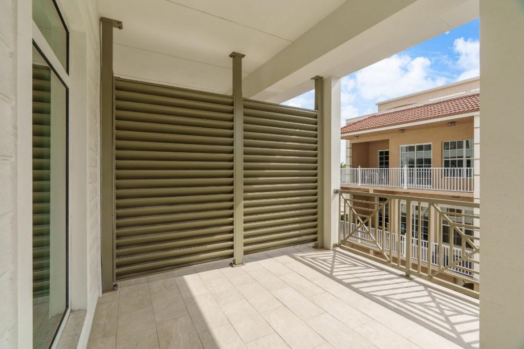 41 SW Seminole Street, Unit 310, Stuart, FL 34994 Photo