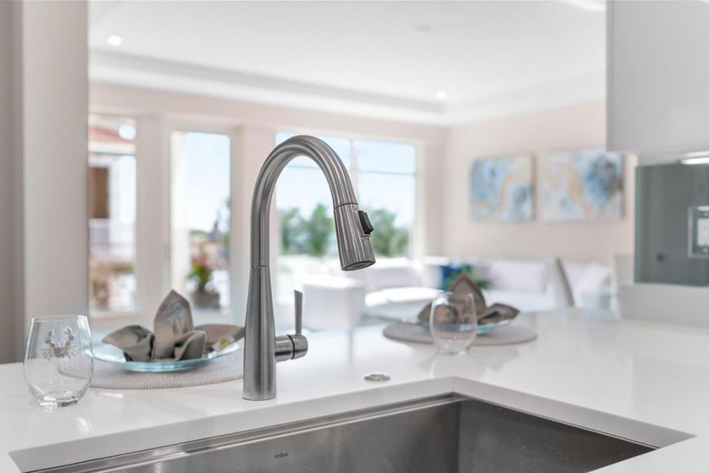 41 SW Seminole Street, Unit 310, Stuart, FL 34994 Photo