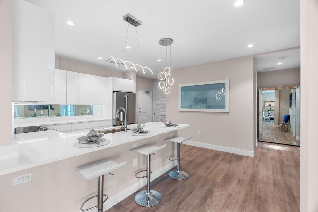 41 SW Seminole Street, Unit 310, Stuart, FL 34994 Photo