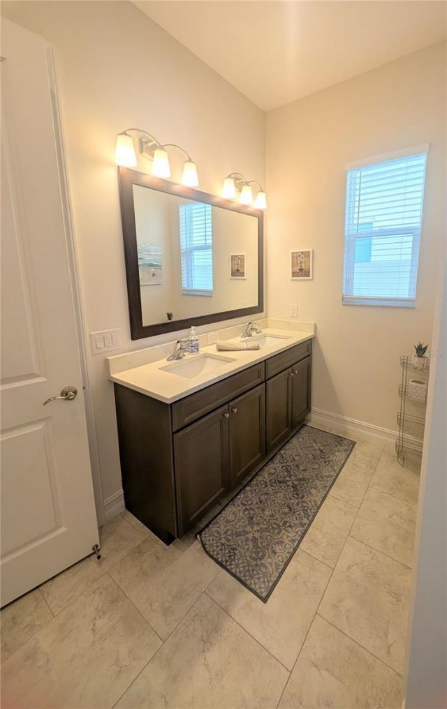 2988 Breezy Meadows Drive, Clearwater, FL 33760 Photo