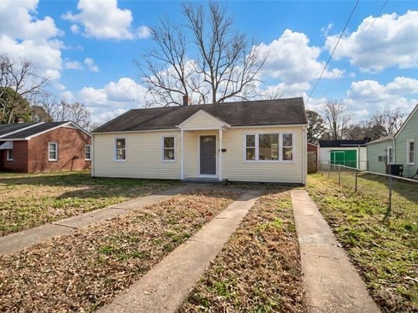 2810 Rosalee Drive, Hampton, VA 23661