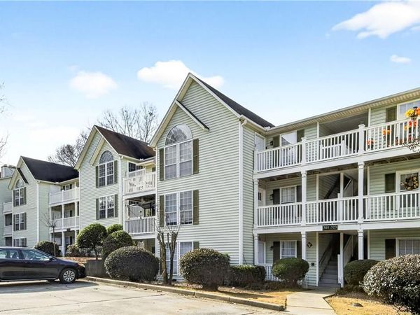 305 Cobblestone Trail, Avondale Estates, GA 30002