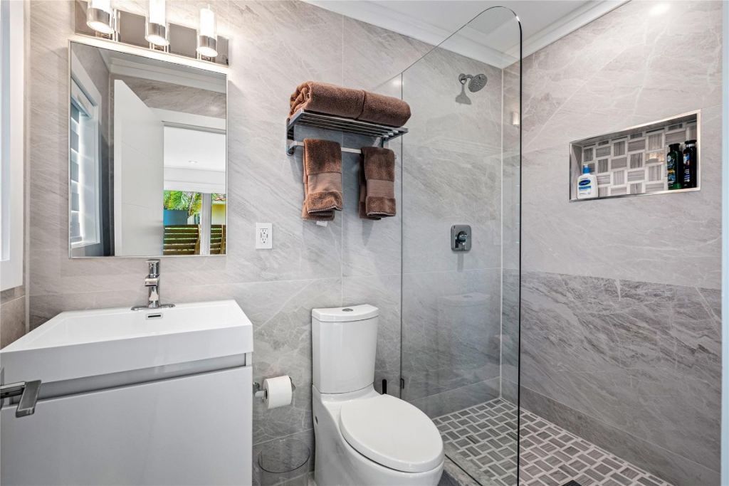 2600 NE 26th Avenue, Fort Lauderdale, FL 33306 Photo