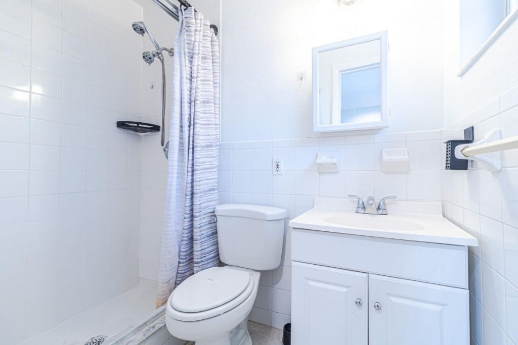 Please Call For Address, Fort Lauderdale, FL 33334 Photo