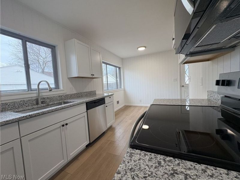 1227 Flanders Avenue, Akron, OH 44314 Photo 16