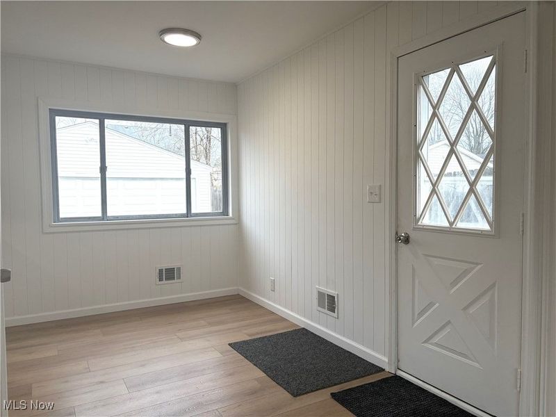 1227 Flanders Avenue, Akron, OH 44314 Photo 25