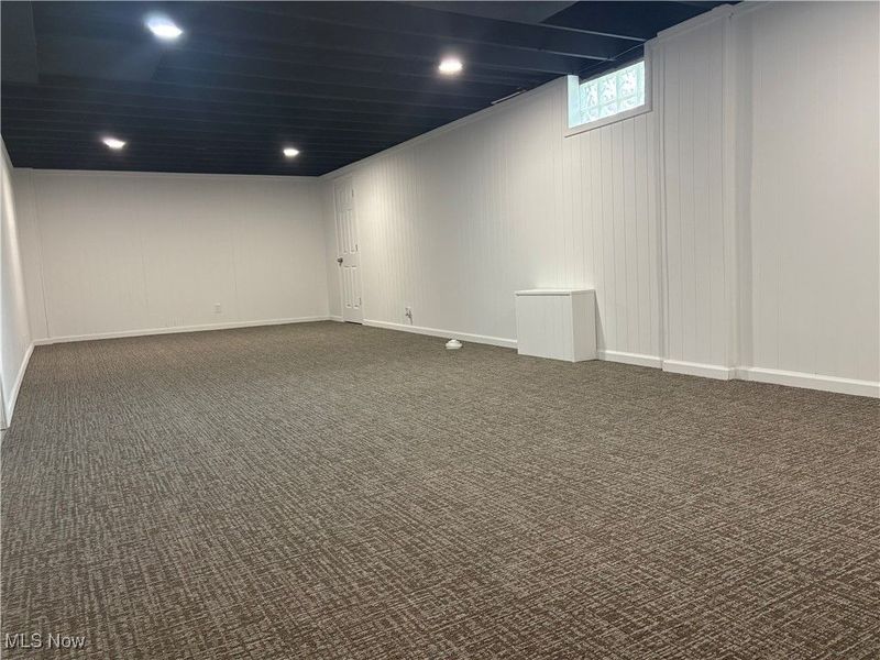 1227 Flanders Avenue, Akron, OH 44314 Photo 27