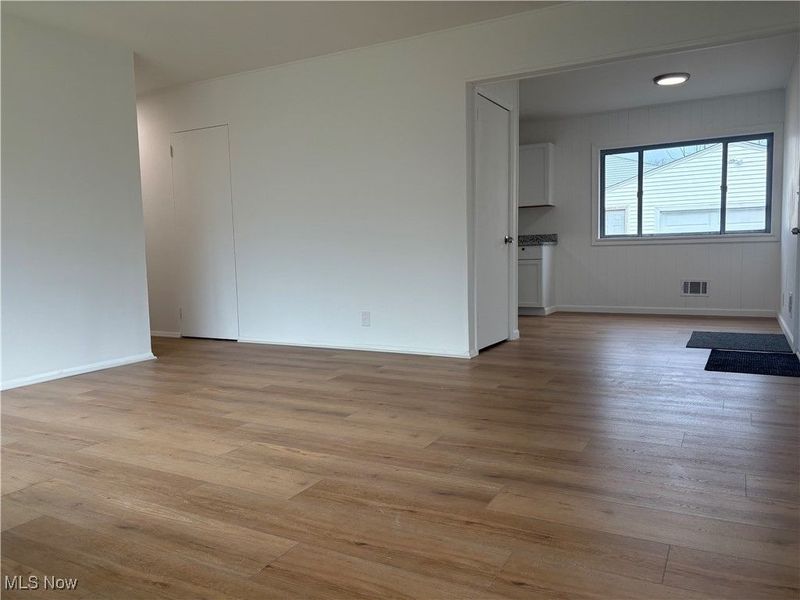 1227 Flanders Avenue, Akron, OH 44314 Photo 9