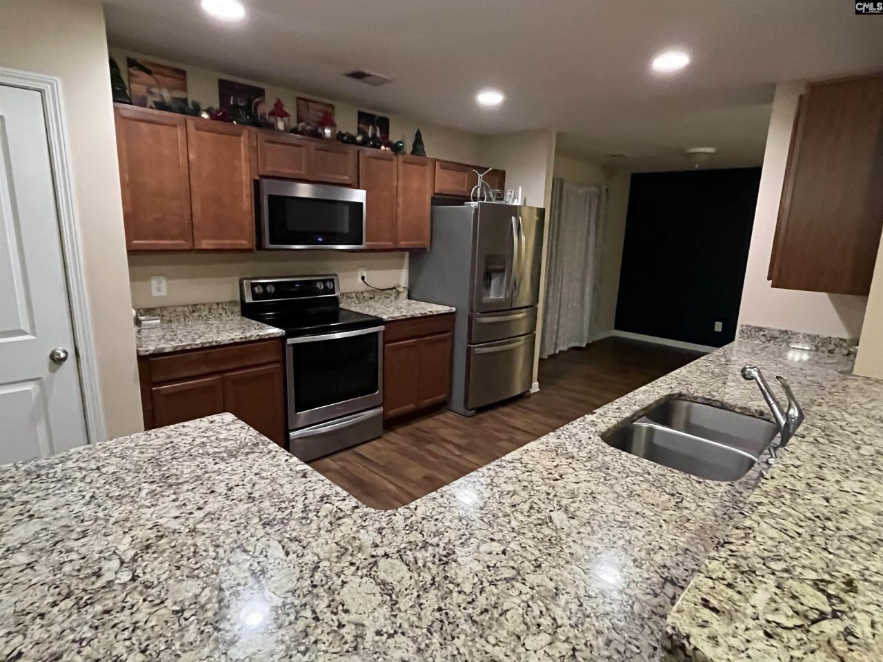 965 Cormier Drive Photo 10