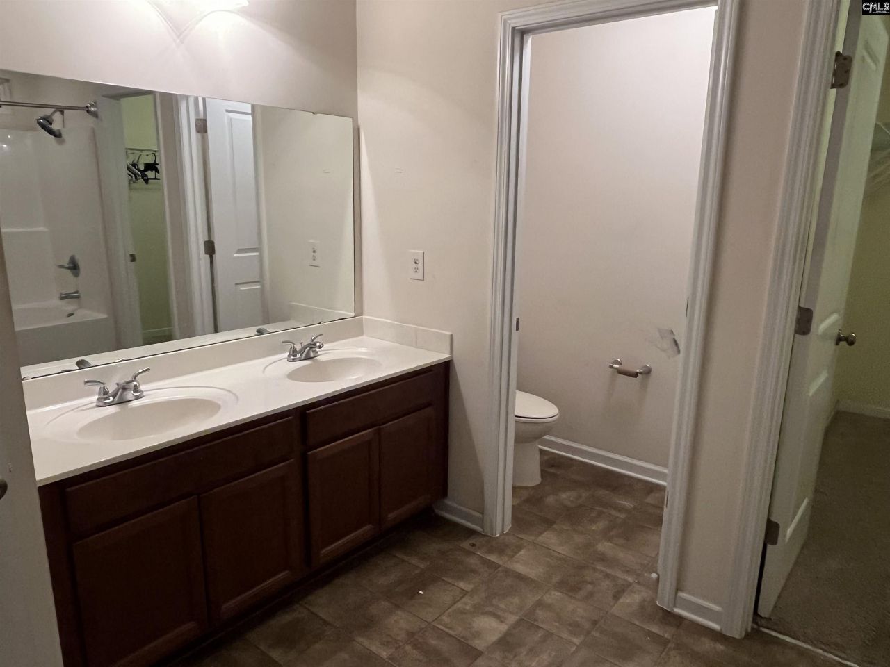 965 Cormier Drive Photo 16