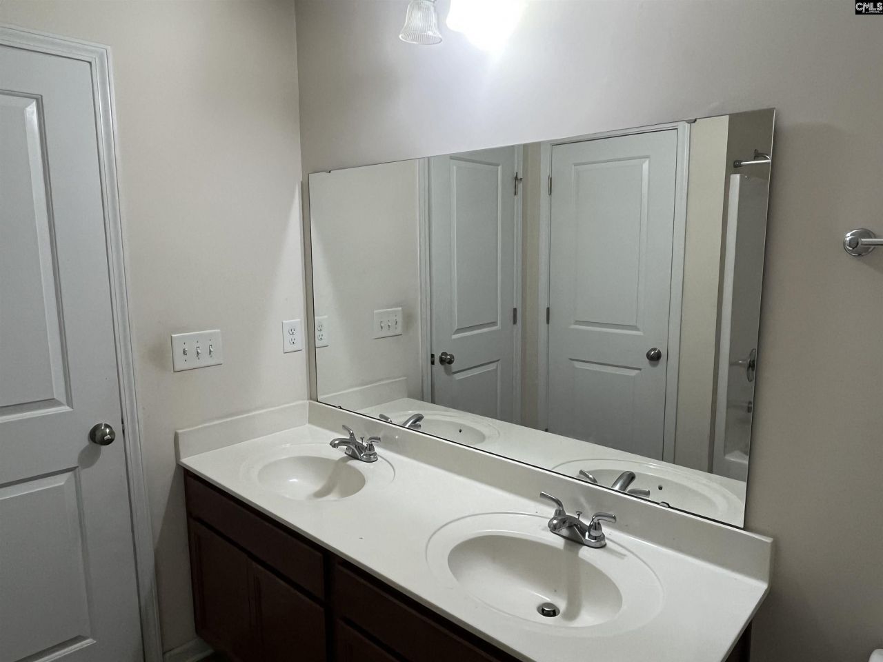 965 Cormier Drive Photo 21