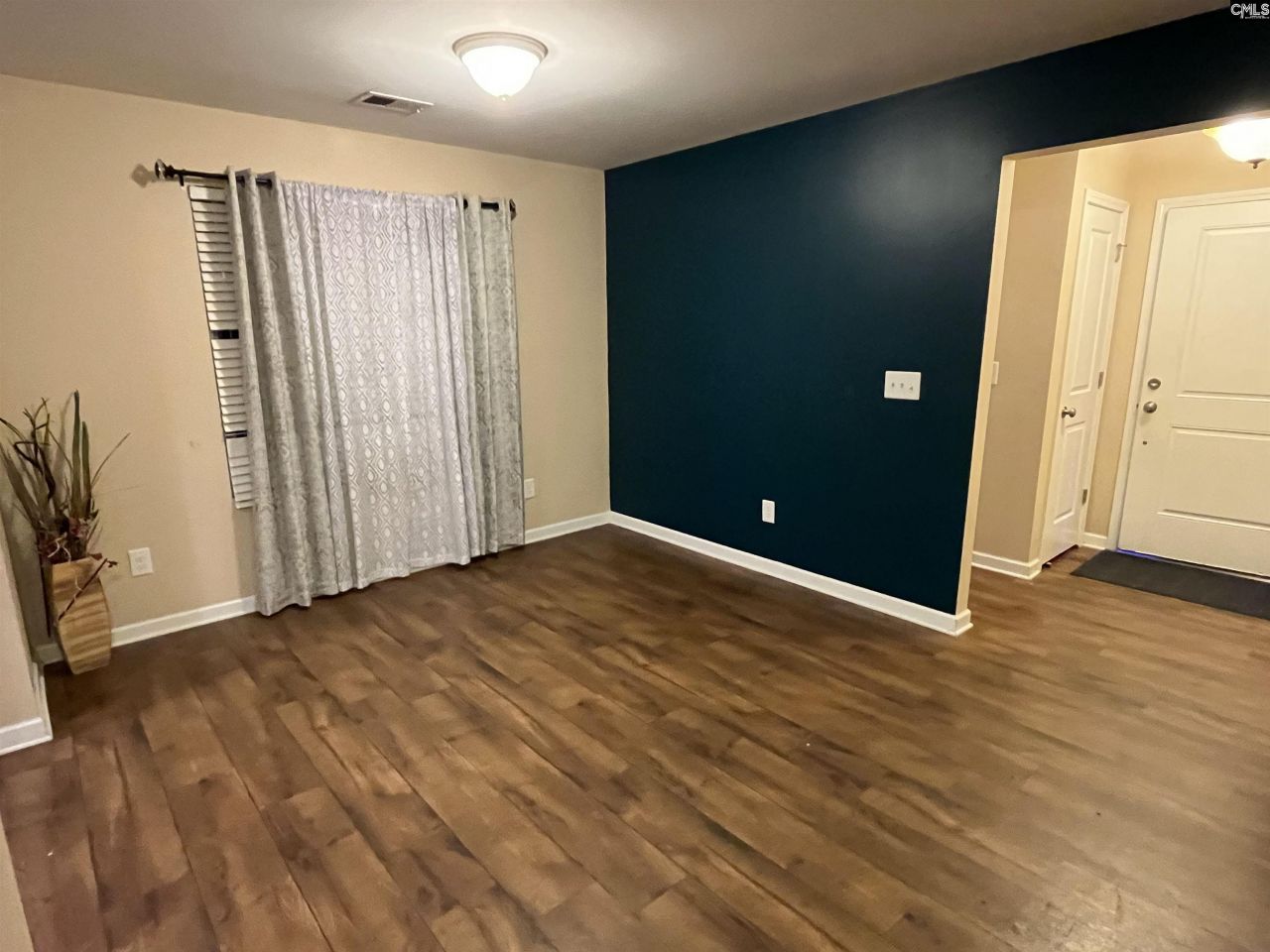 965 Cormier Drive Photo 7