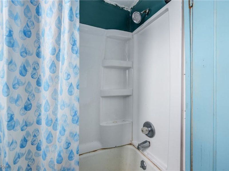 326 Indiana Avenue, Lorain, OH 44052 Photo 25