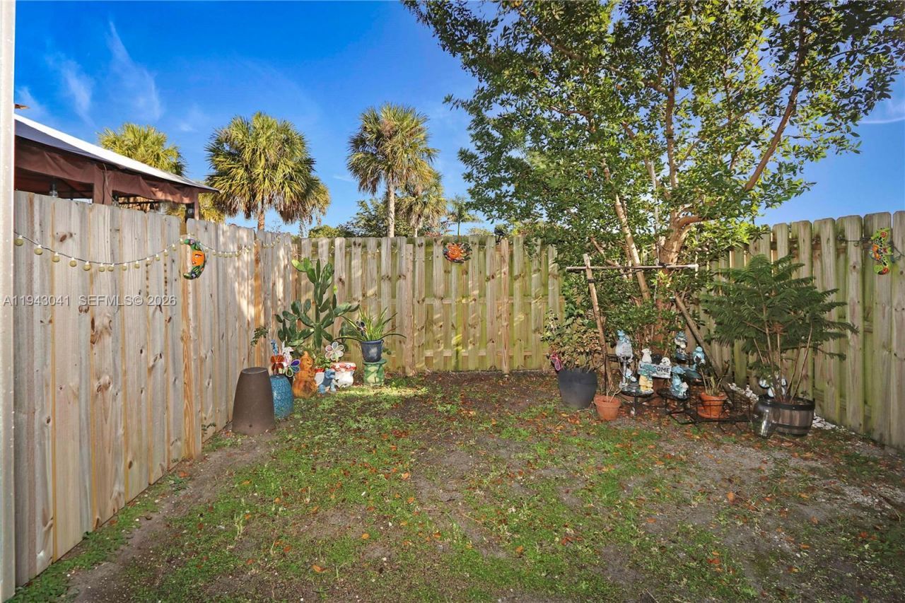 10125 SW 228th Ter, Miami, FL 33190 Photo