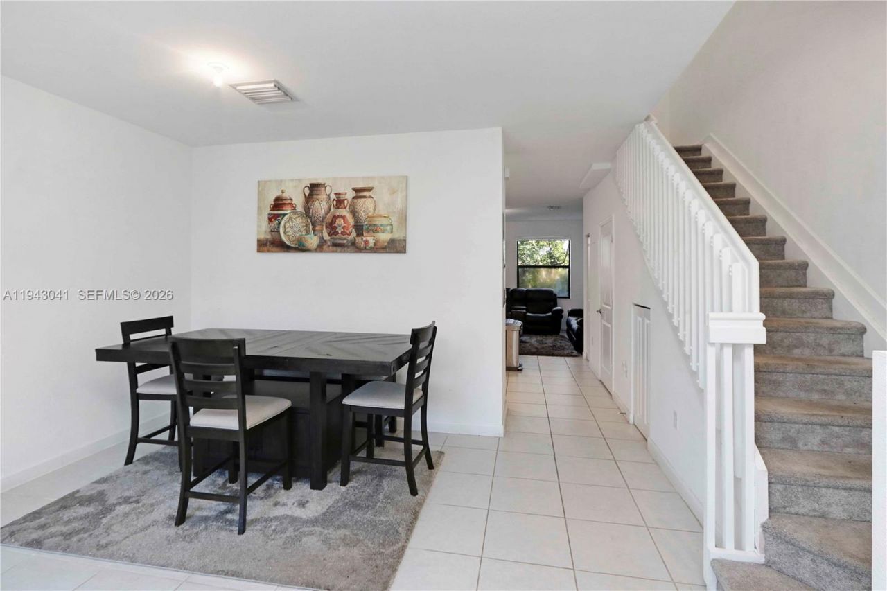 10125 SW 228th Ter, Miami, FL 33190 Photo