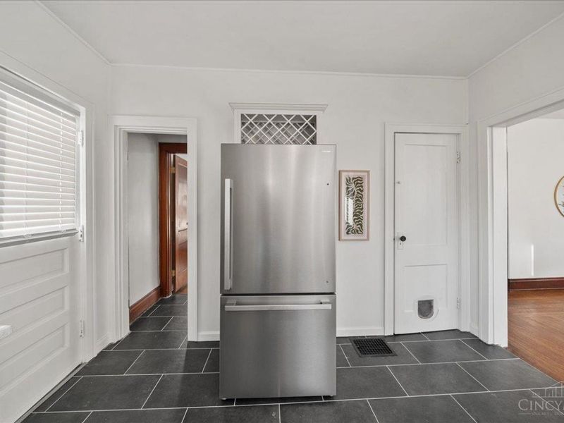 3869 Meyerfeld Avenue, Cheviot, OH 45211 Photo 12