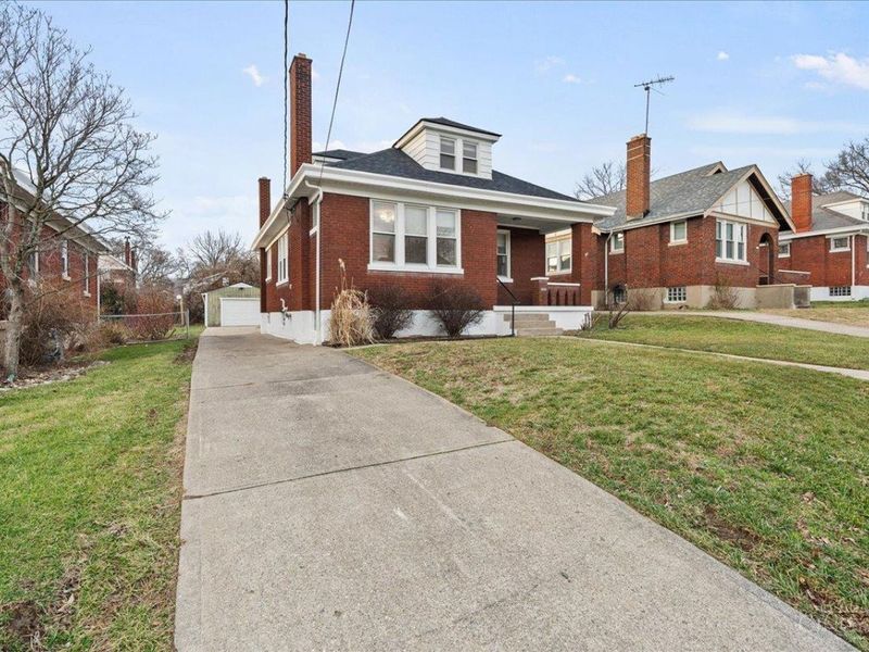 3869 Meyerfeld Avenue, Cheviot, OH 45211 Photo 3