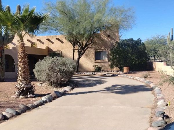 14264 S BANIFF Lane, Arizona City, AZ 85123