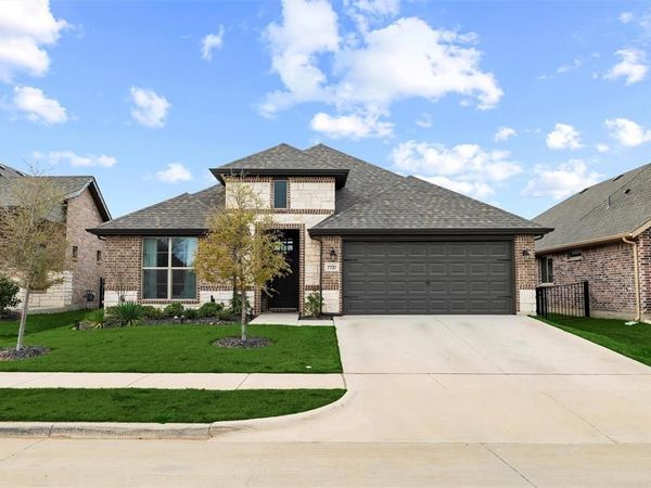 7737 Oakmeade Street, Joshua, TX 76058