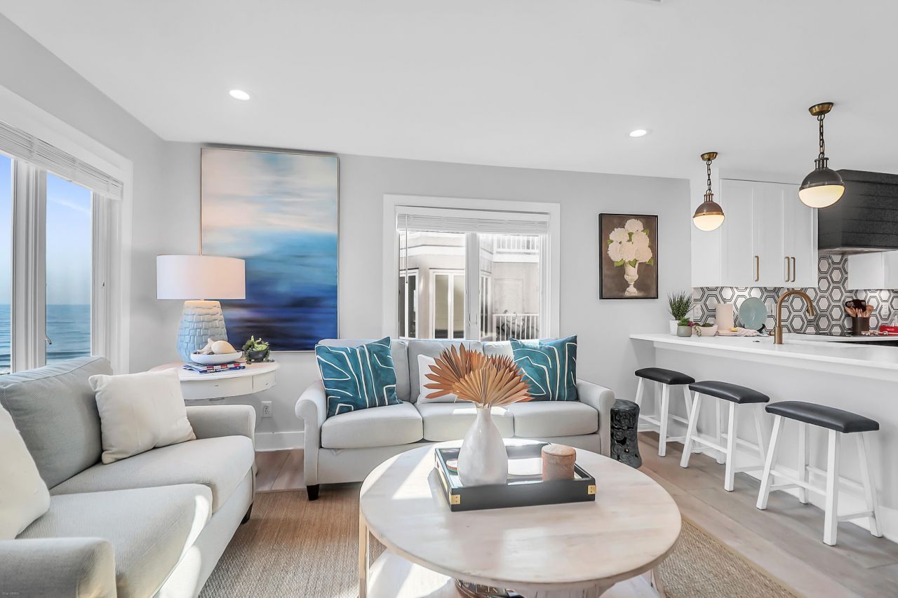 9000 Palmetto Drive Photo 12