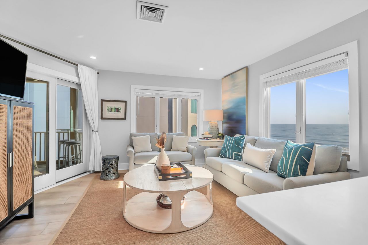 9000 Palmetto Drive Photo 14