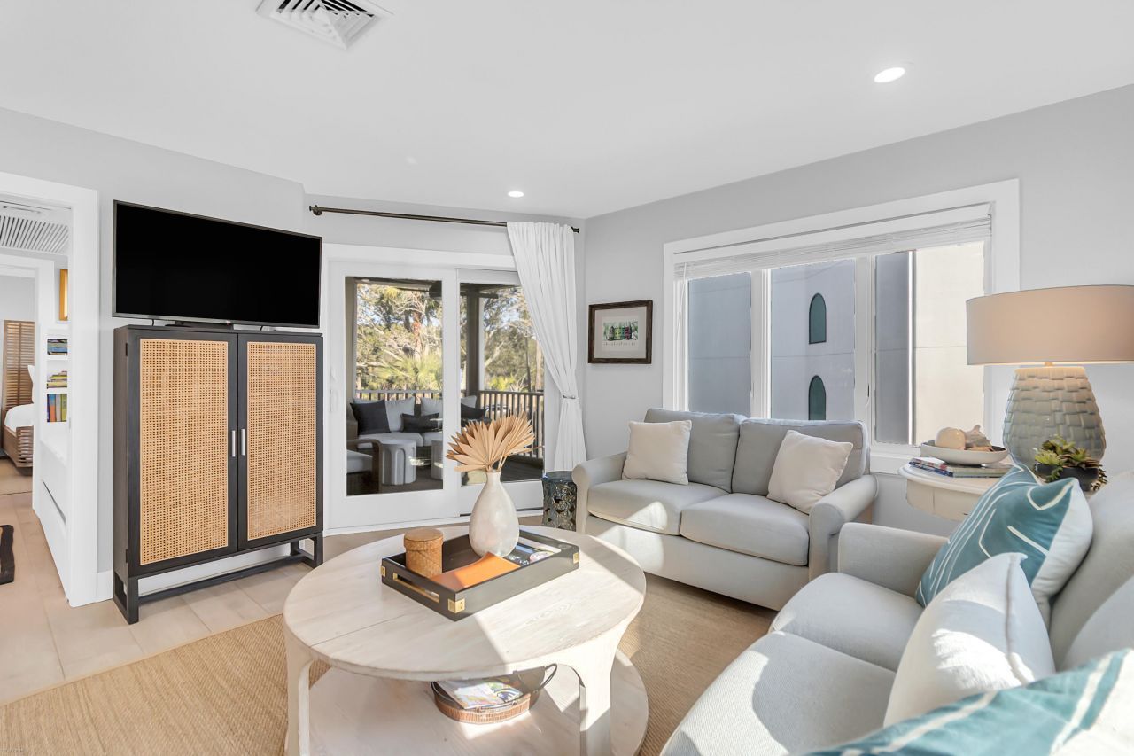 9000 Palmetto Drive Photo 9