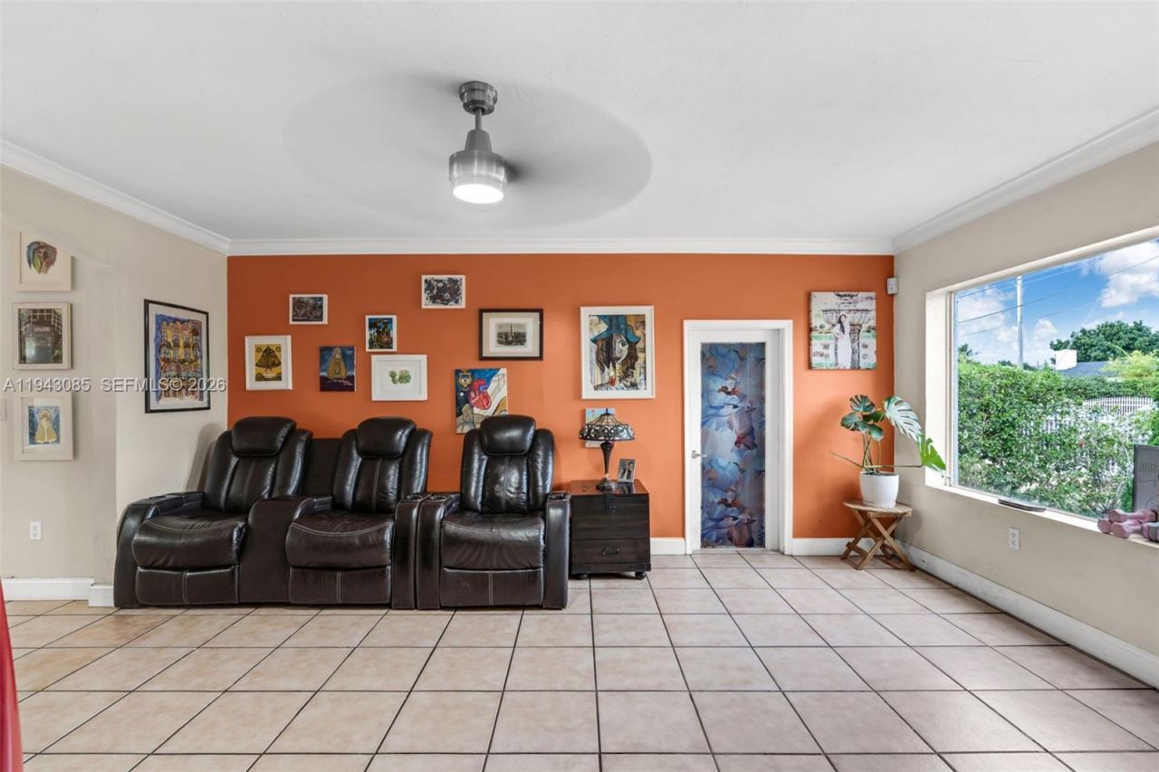 3026 SW 4th St, Miami, FL 33135 Photo