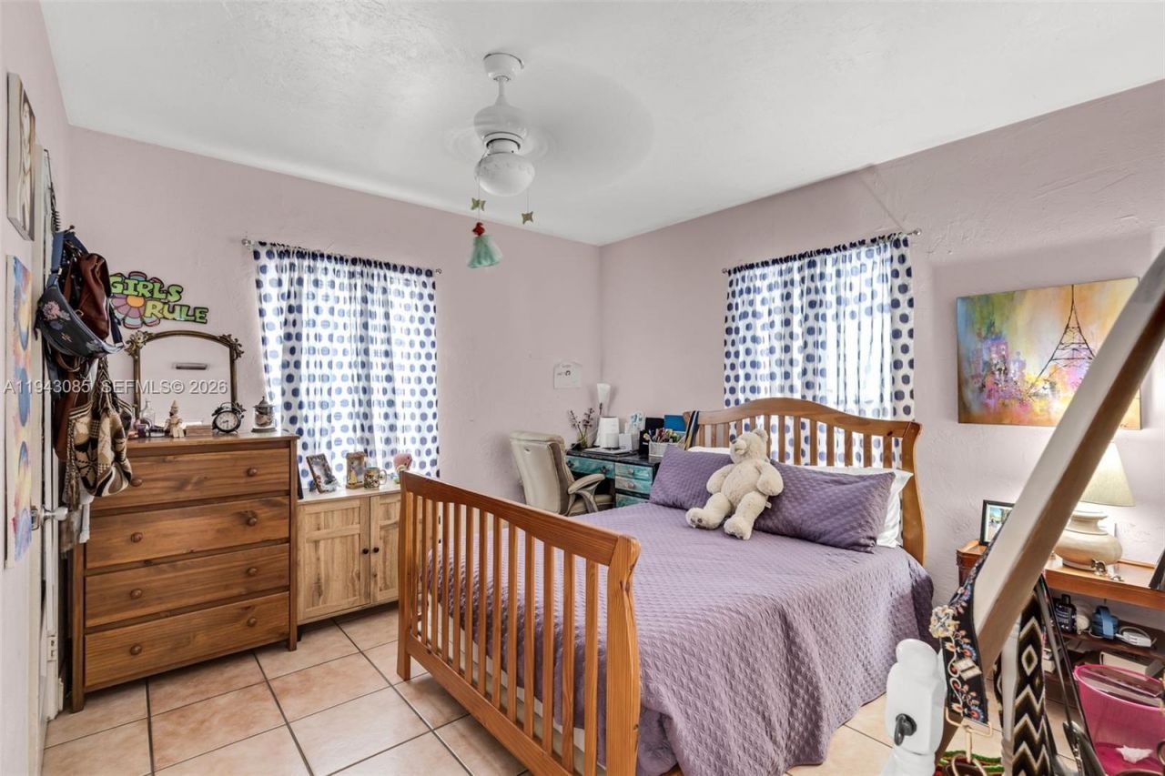 3026 SW 4th St, Miami, FL 33135 Photo