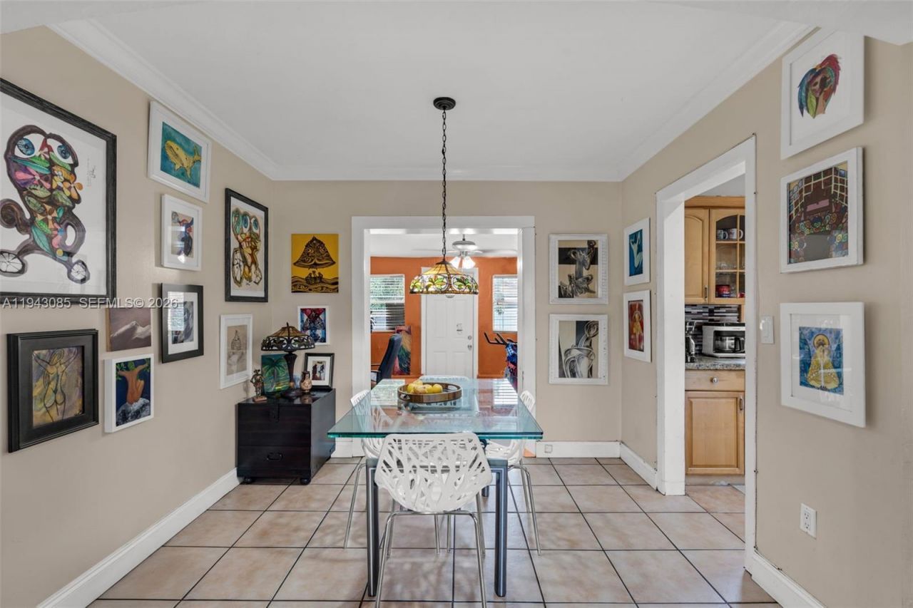 3026 SW 4th St, Miami, FL 33135 Photo