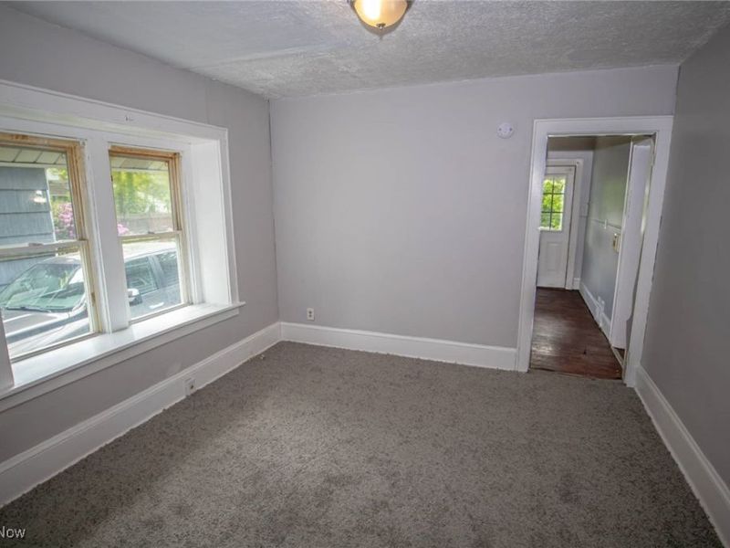 970 Mercer Avenue, Akron, OH 44320 Photo 10