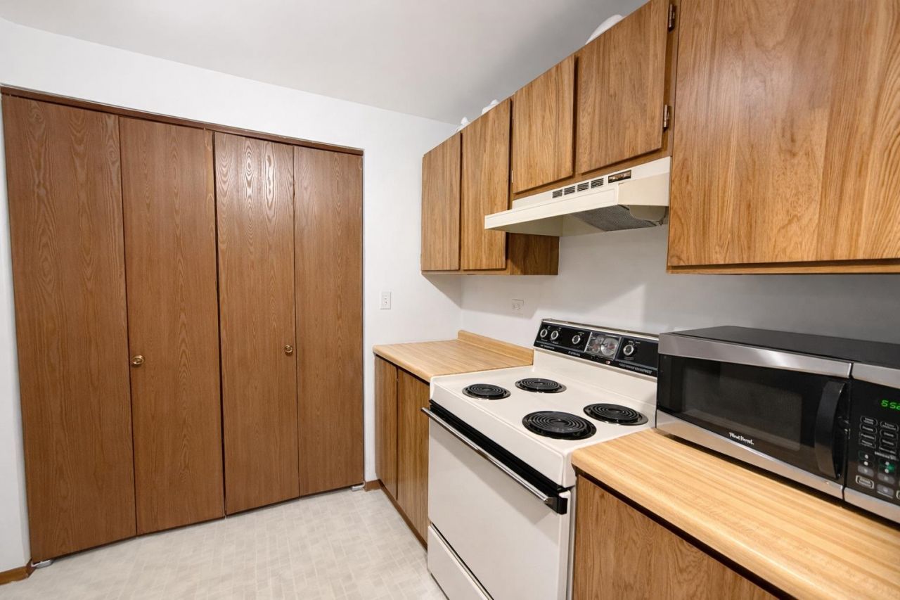 6005 E 6th Ave, Spokane Valley, WA 99212 Main Photo