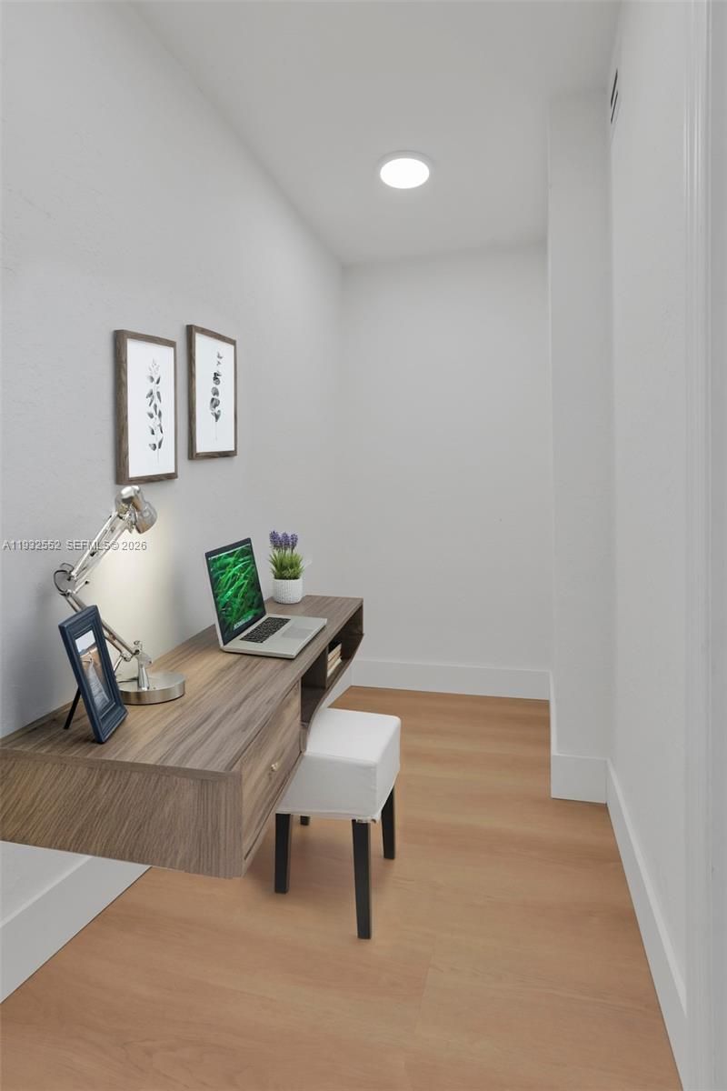 2020 NE 135th St, Unit 607, North Miami, FL 33181 Photo