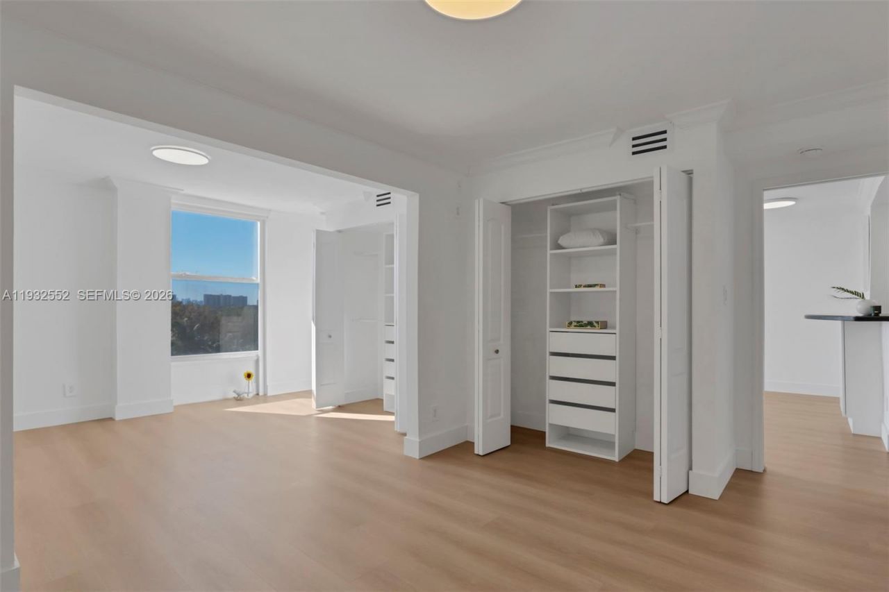 2020 NE 135th St, Unit 607, North Miami, FL 33181 Photo